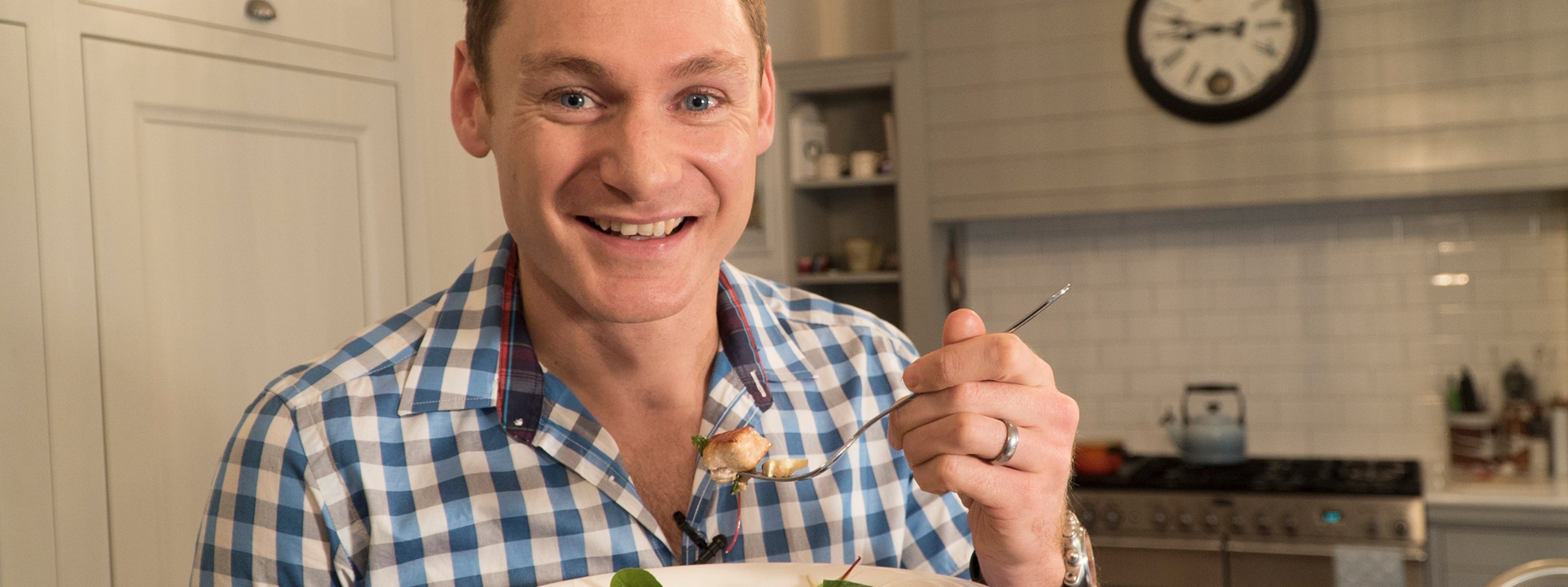 David Gillick's Turkey, Couscous and Feta Salad with Udo's Oil
