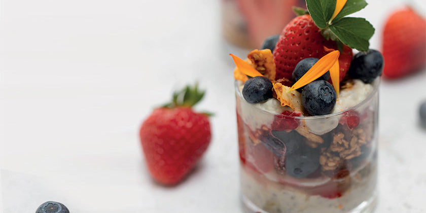 COCONUT, CHIA AND SMASHED BERRY SUNDAE