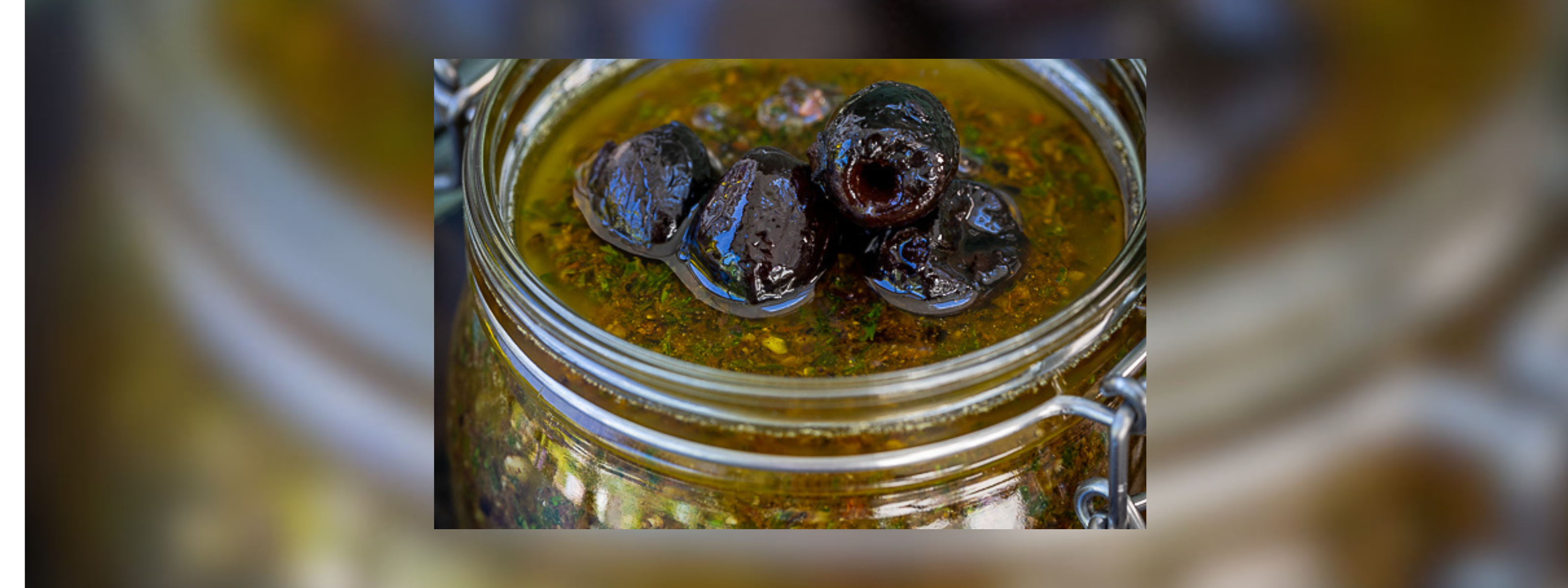 Black Olive and Spinach Pesto